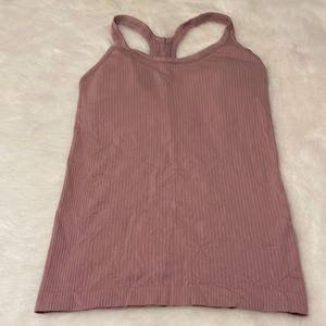 Lululemon top